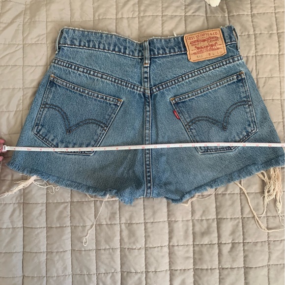 Upcycled Levi Shorts - Picture 2 of 6